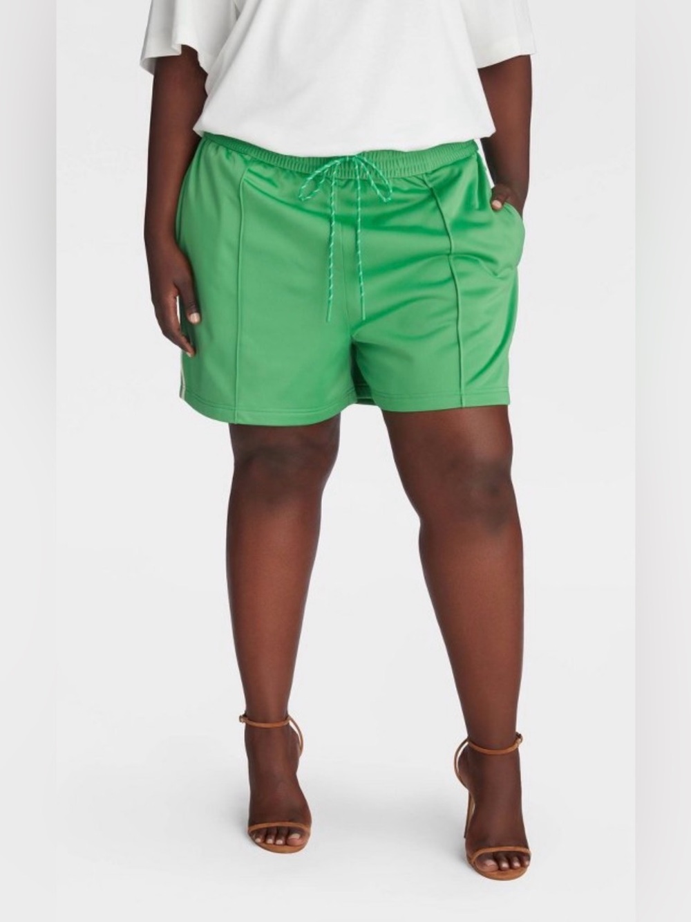 KBB By Kahlana - Mid-Rise ‘The Track Shorts’